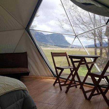 Готель Glamping Patagonia Nativa Rural Койяїке Екстер'єр фото