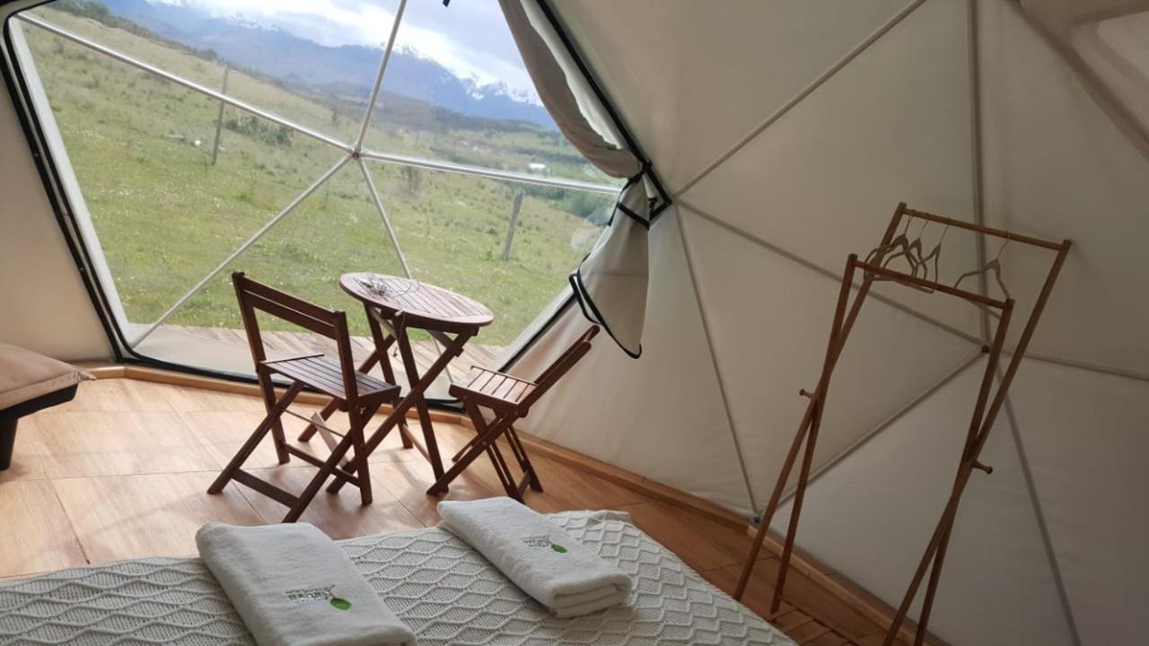 Готель Glamping Patagonia Nativa Rural Койяїке Екстер'єр фото